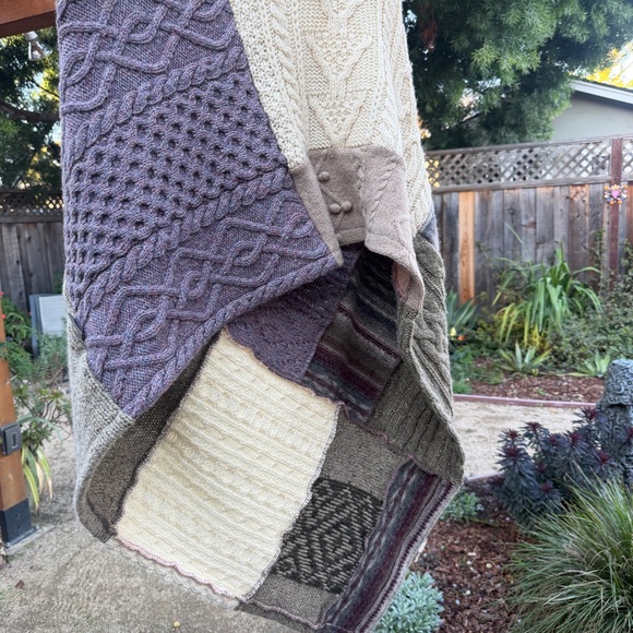 Honeybea Knit Patchwork Wool Poncho Cape ***Neutral Colorway*** Cabincore - Picture 7 of 11
